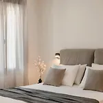 Cavaliere Seafront House - Klio