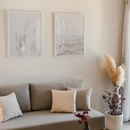 Klio Seafront House, Kefalonia Апартаменты Сами