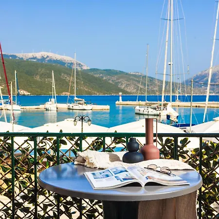 Klio Seafront House, Kefalonia Апартаменты Сами