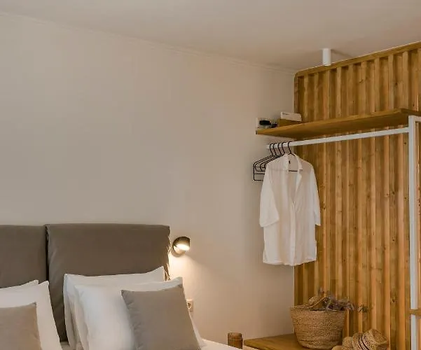 Cavaliere Seafront House - Klio *