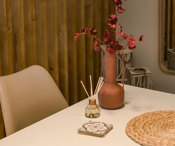 Cavaliere Seafront House - Klio Apartament *